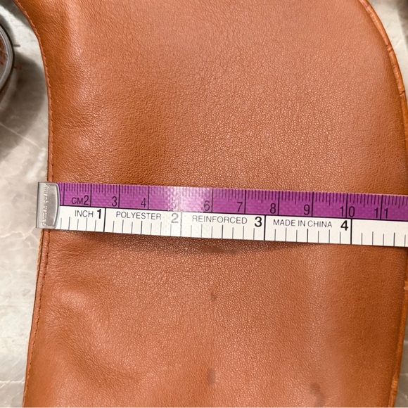 Women’s Brown Leather Shoulder Bag - Picture 11 of 11